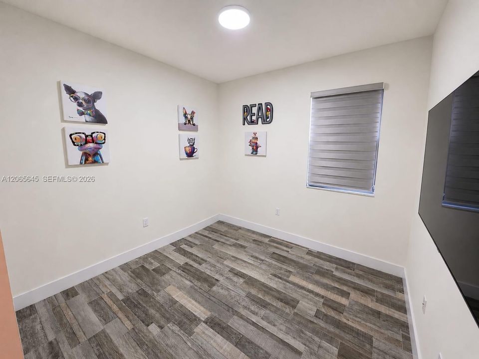 For Sale: $459,000 (3 beds, 2 baths, 1347 Square Feet)