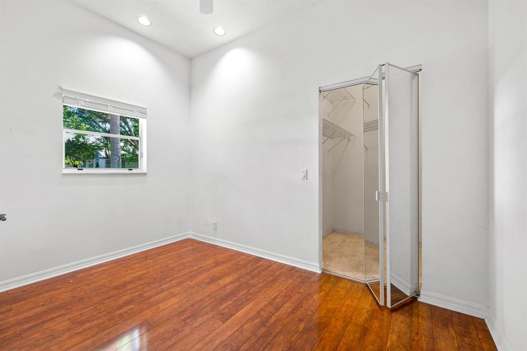 Flex 4th Room