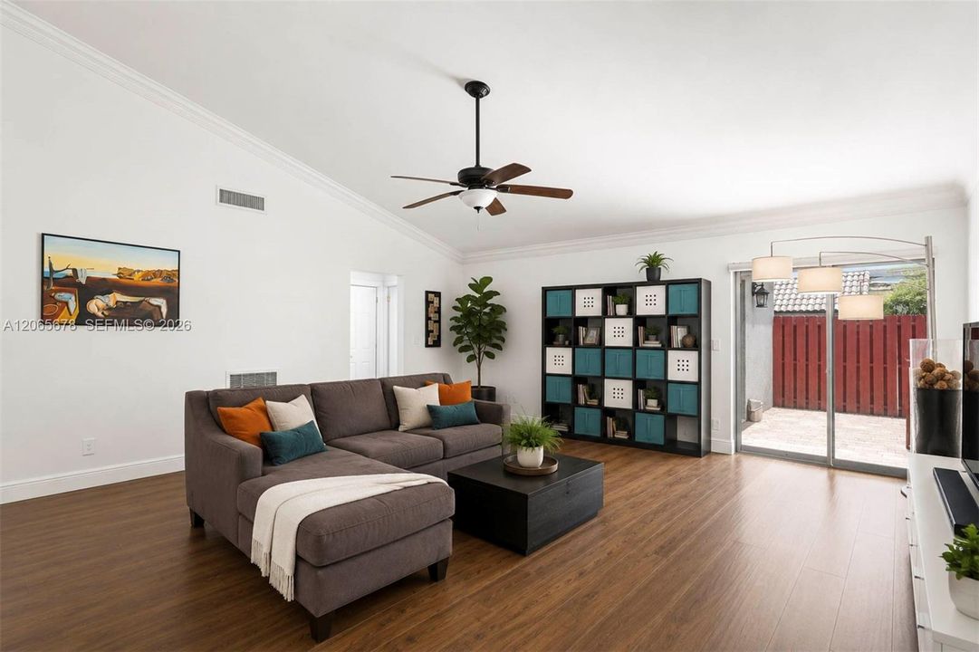 For Sale: $699,000 (3 beds, 2 baths, 1691 Square Feet)