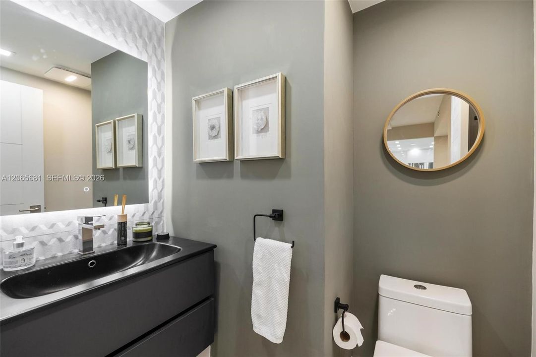 En Venta: $850,000 (1 camas, 1 baños, 993 Pies cuadrados)