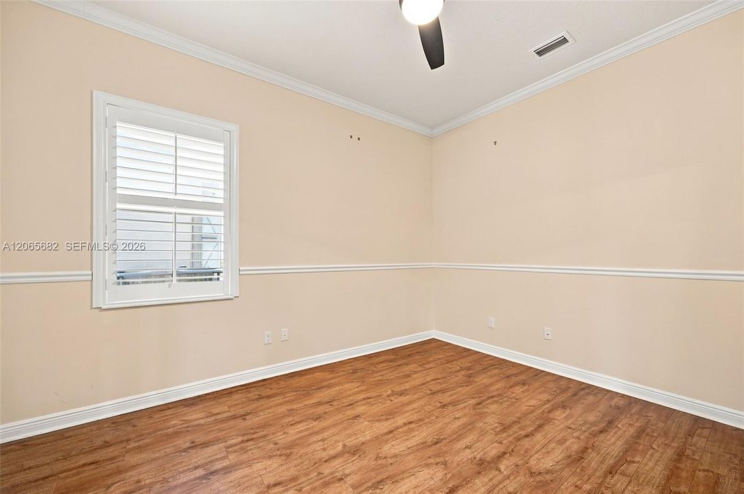 For Sale: $899,000 (4 beds, 3 baths, 2476 Square Feet)