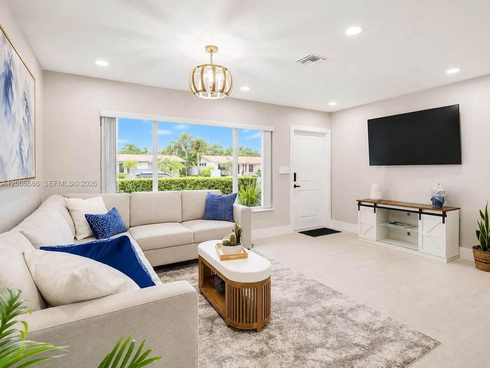 For Sale: $900,000 (4 beds, 3 baths, 1728 Square Feet)