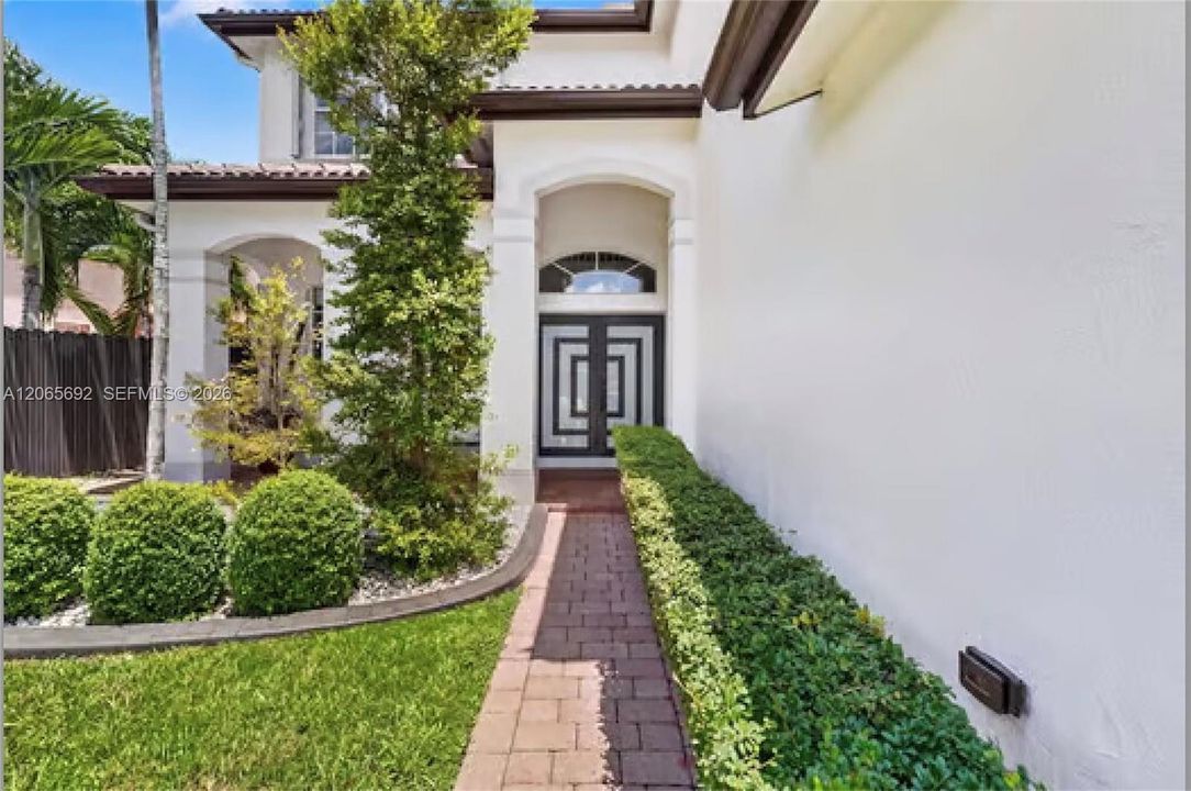 For Sale: $1,099,000 (4 beds, 3 baths, 3043 Square Feet)