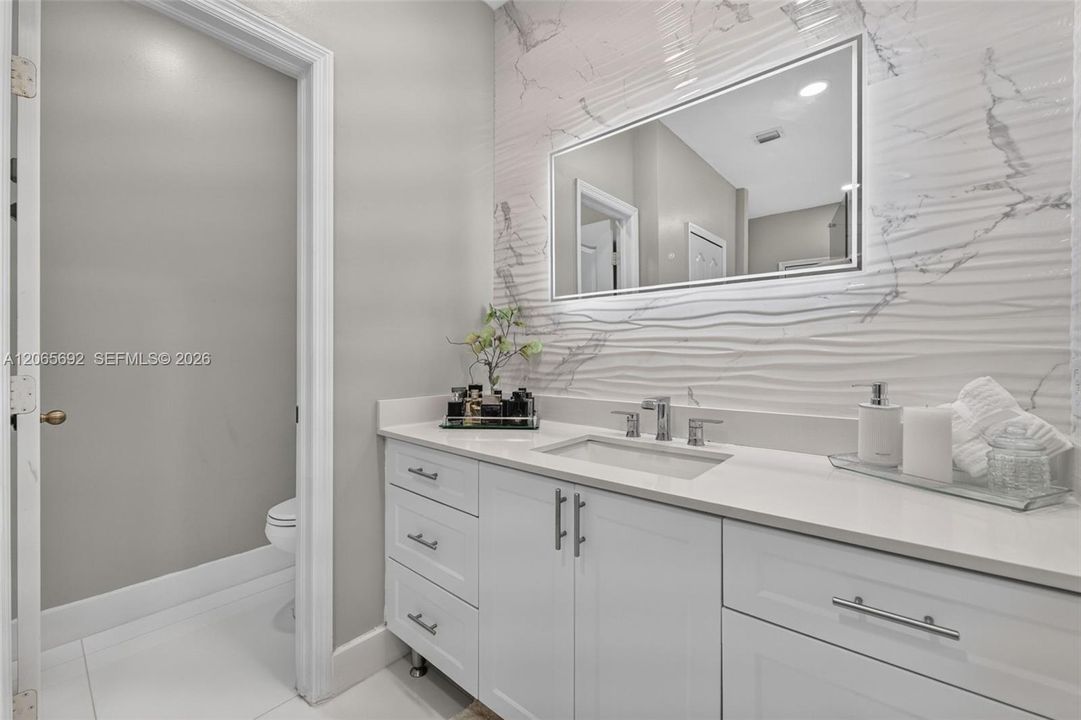For Sale: $1,099,000 (4 beds, 3 baths, 3043 Square Feet)