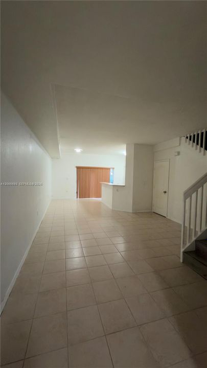 For Sale: $415,000 (3 beds, 3 baths, 1426 Square Feet)