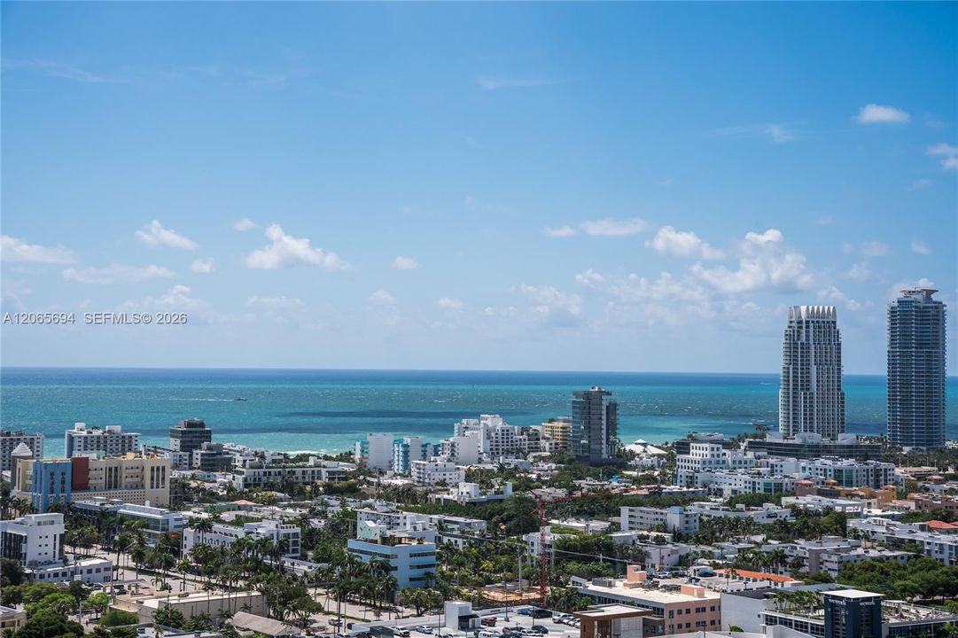 For Rent: $8,900 (3 beds, 2 baths, 1191 Square Feet)