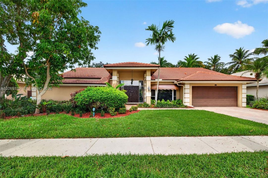 For Sale: $1,095,000 (4 beds, 2 baths, 2573 Square Feet)
