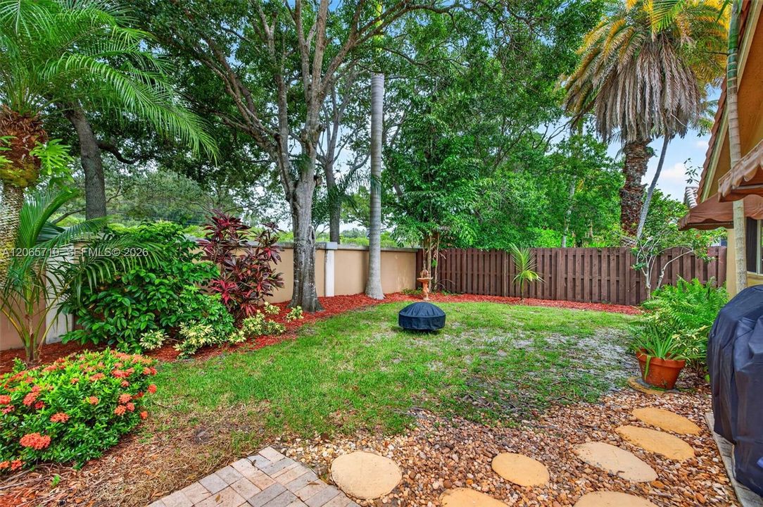 For Sale: $1,095,000 (4 beds, 2 baths, 2573 Square Feet)