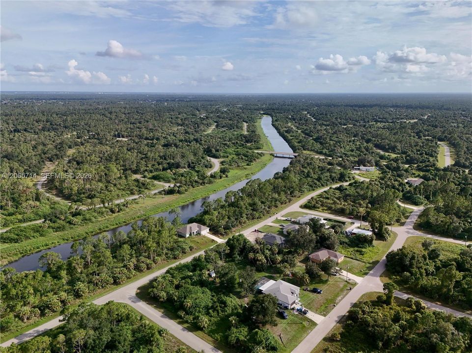 На продажу: $20,000 (0.23 acres)