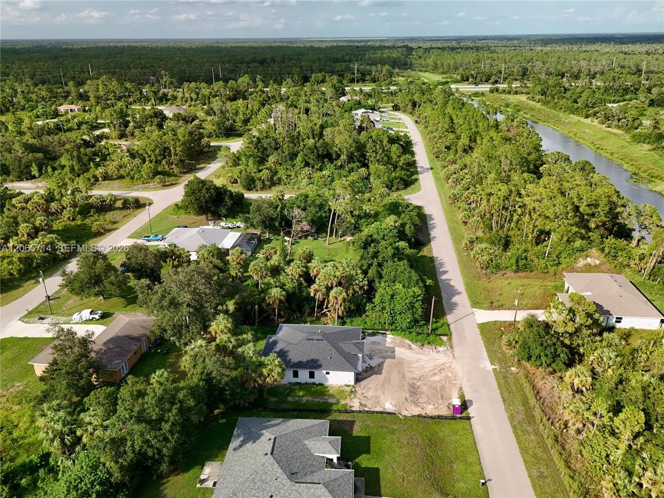 На продажу: $20,000 (0.23 acres)