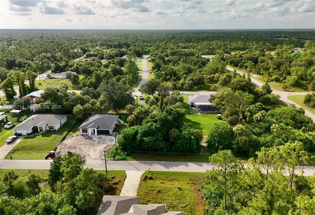 На продажу: $20,000 (0.23 acres)