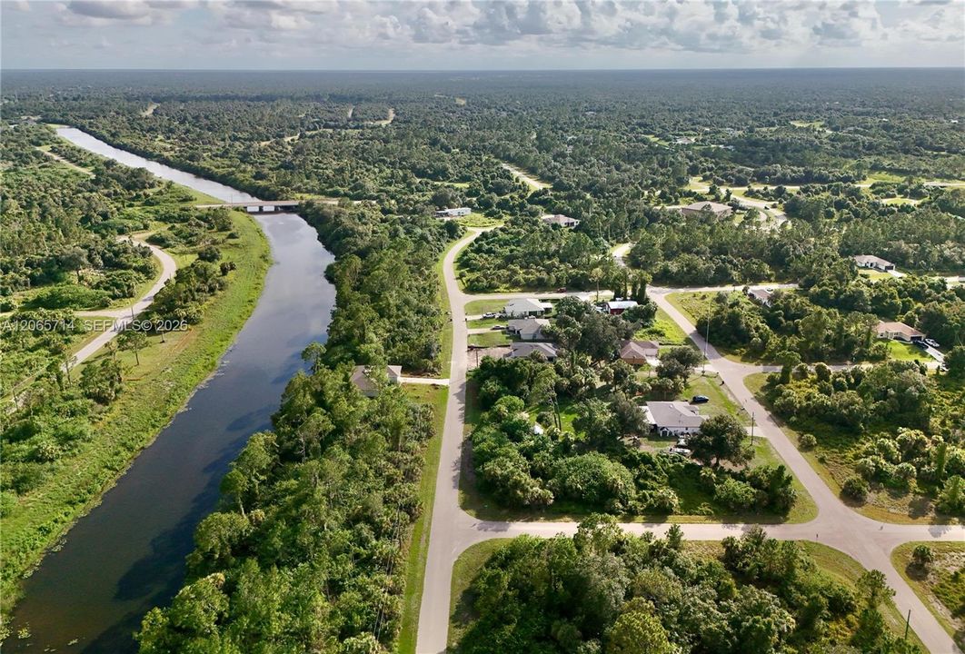 На продажу: $20,000 (0.23 acres)