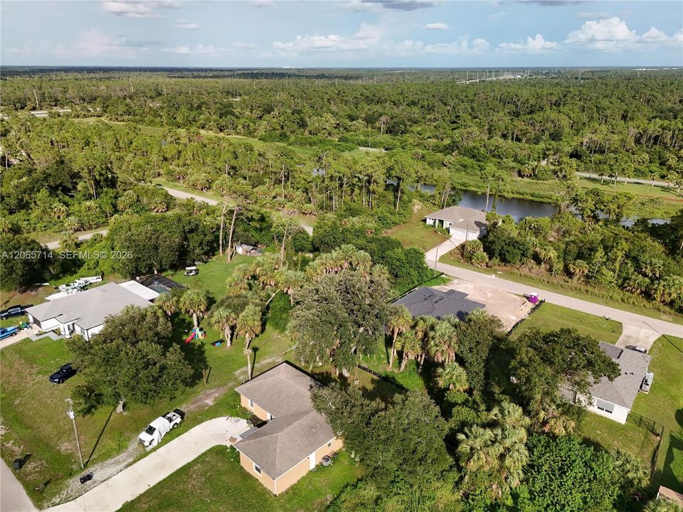 На продажу: $20,000 (0.23 acres)