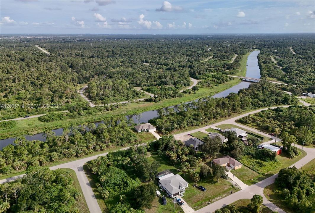 На продажу: $20,000 (0.23 acres)