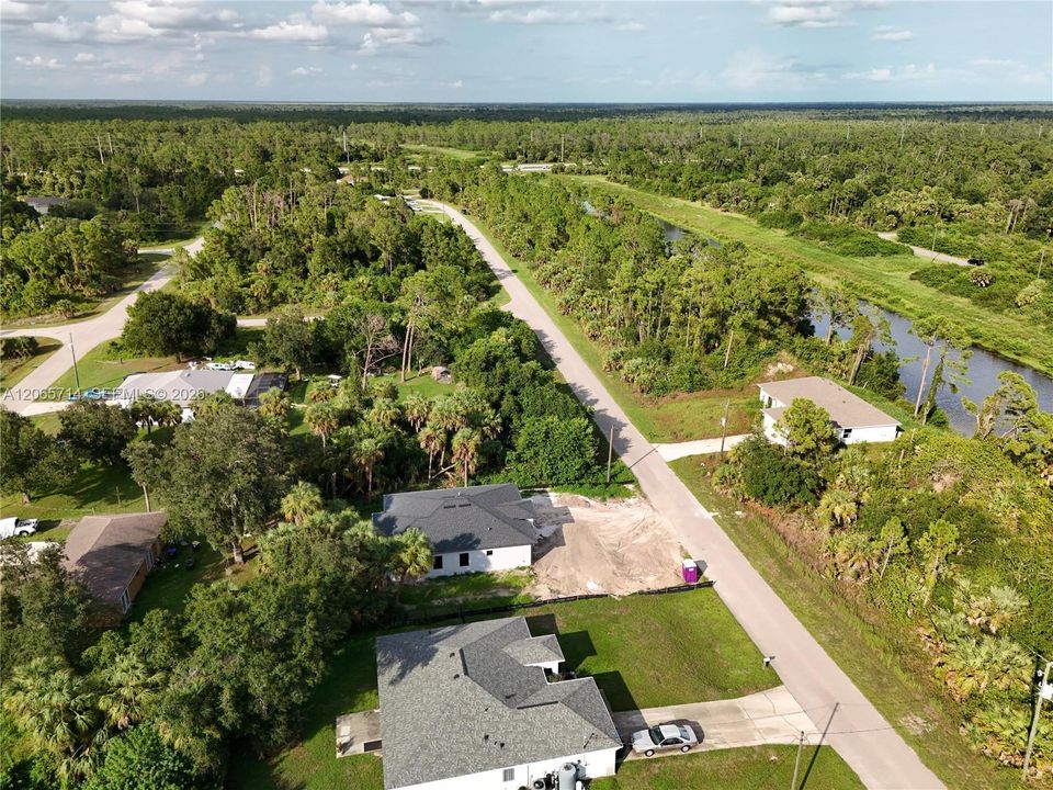 На продажу: $20,000 (0.23 acres)