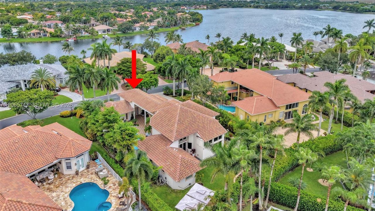 На продажу: $1,350,000 (4 спален, 4 ванн, 4048 Квадратных фут)