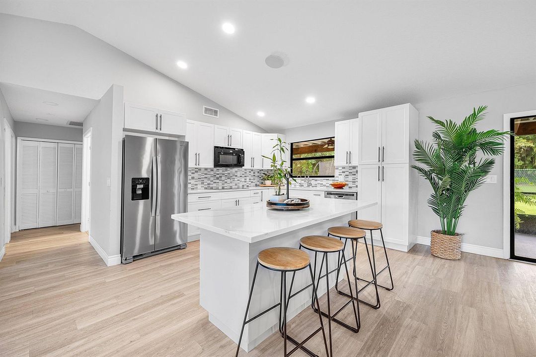 011-1252RaintreeLane-Wellington-FL-33414