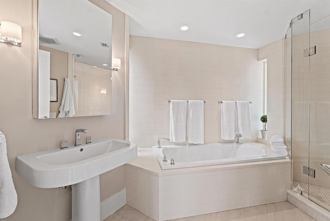 Private Bath Bedroom #2