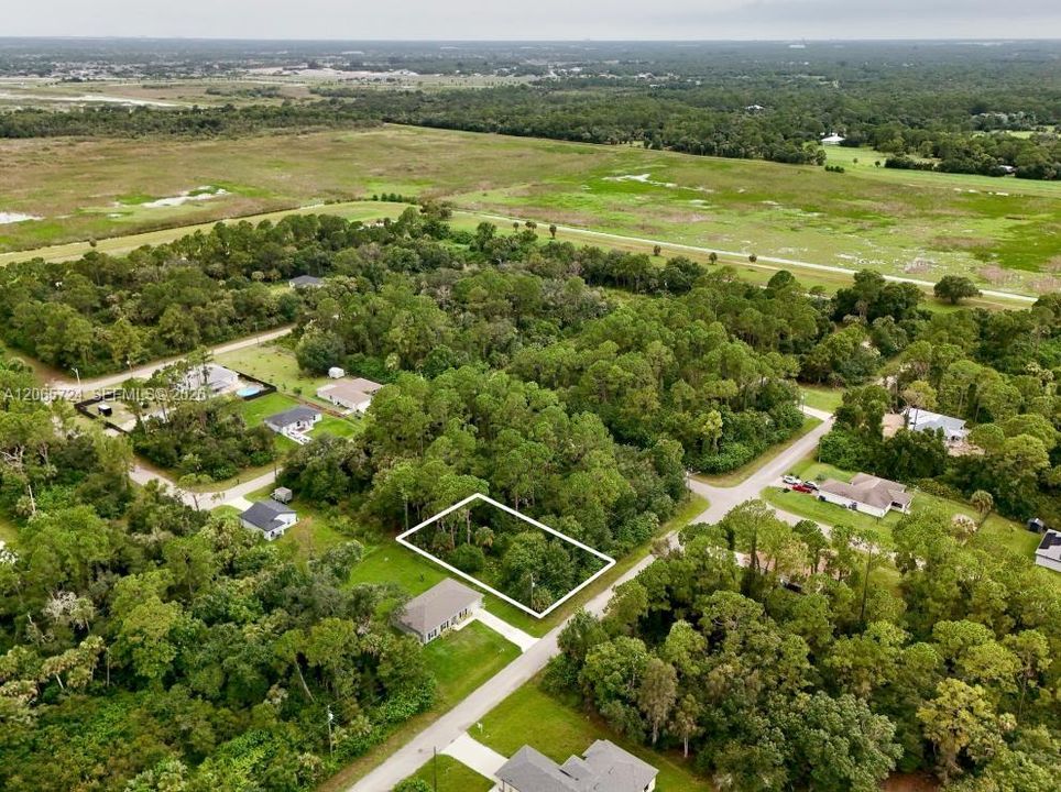 For Sale: $20,000 (0.25 acres)