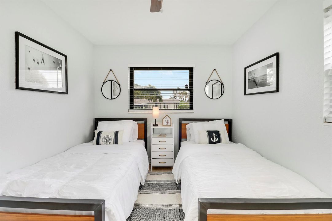 Guest bedroom