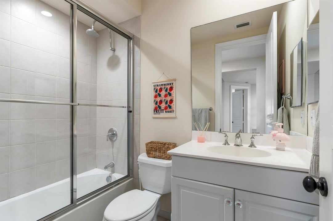 Bathroom #2