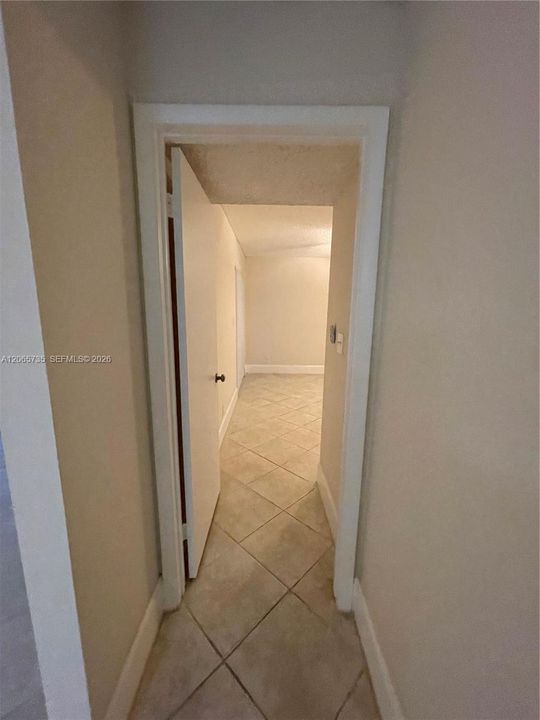 В аренду: $2,300 (2 спален, 2 ванн, 963 Квадратных фут)