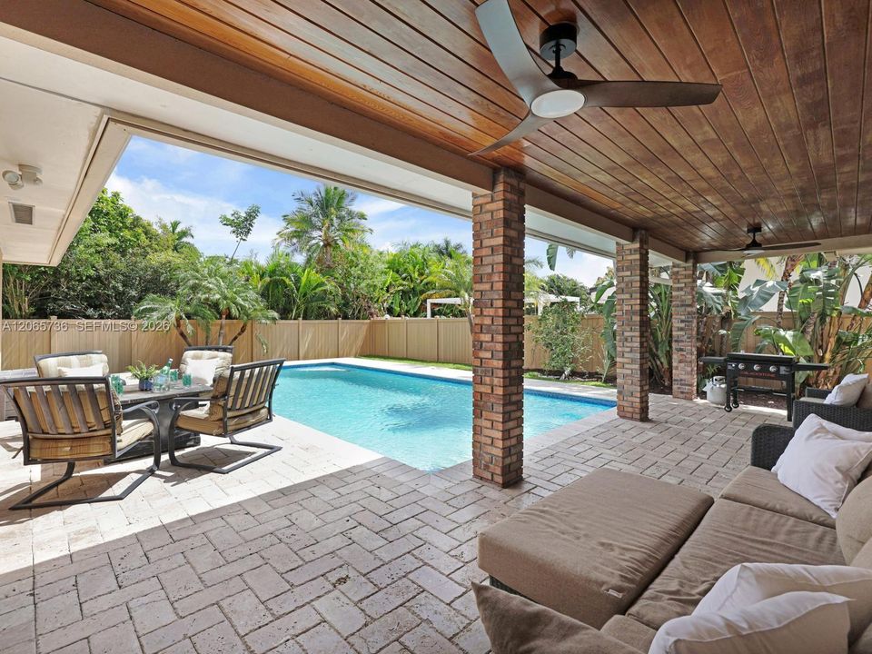 Covered Veranda overlooking the Sparkling Pool