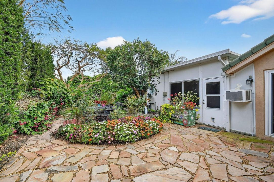 Patio 3