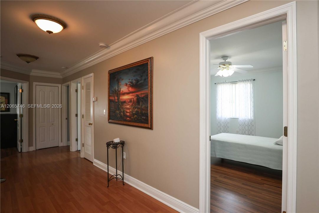 For Sale: $997,000 (5 beds, 3 baths, 3709 Square Feet)