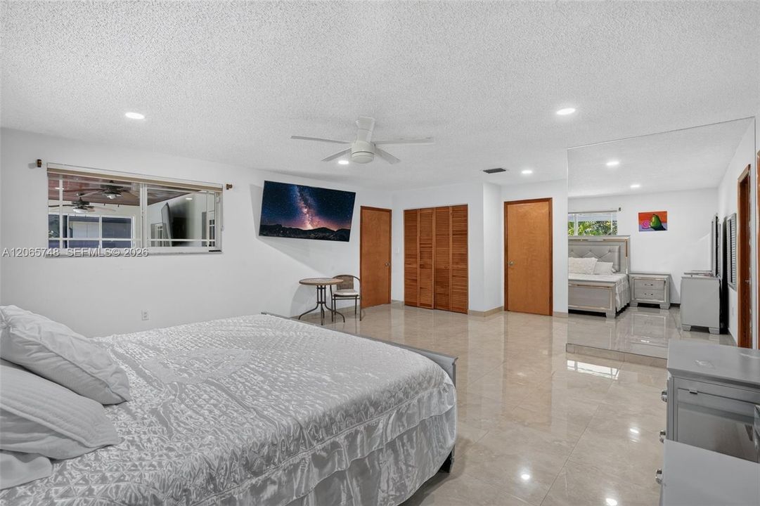 For Sale: $1,200,000 (3 beds, 2 baths, 2618 Square Feet)