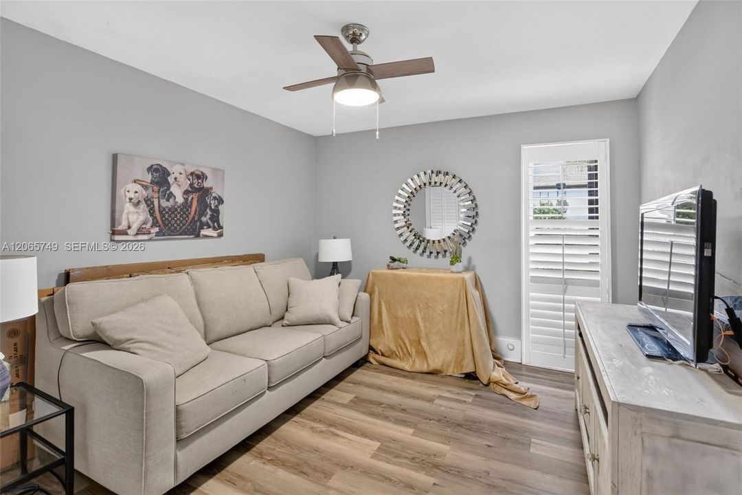 For Rent: $3,500 (3 beds, 2 baths, 1460 Square Feet)