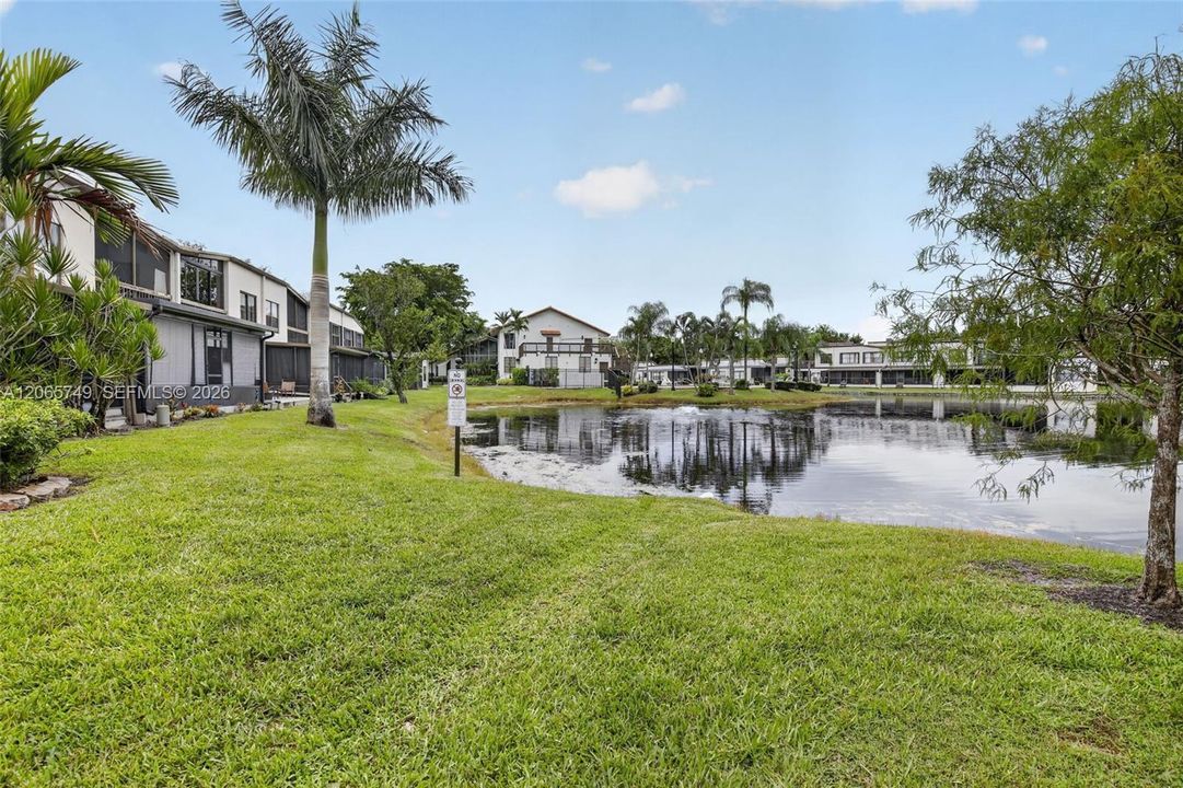 For Rent: $3,500 (3 beds, 2 baths, 1460 Square Feet)