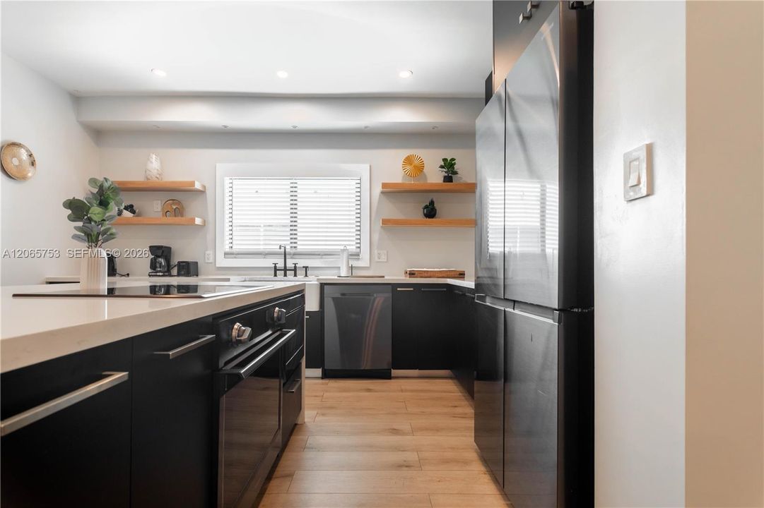 For Sale: $1,499,900 (5 beds, 4 baths, 1566 Square Feet)