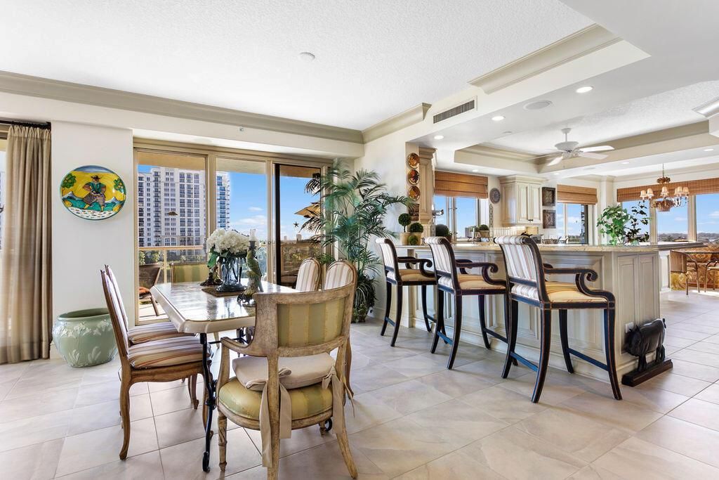 6a dining to kitchen