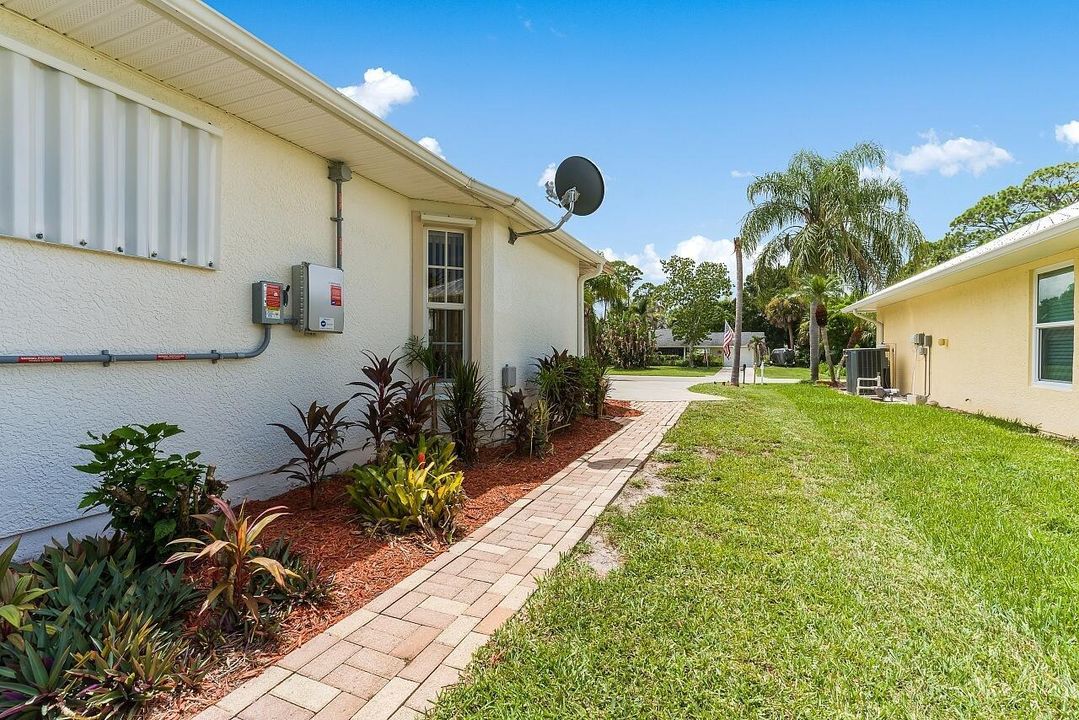 173-Easy-St-HigMedia-043-1280
