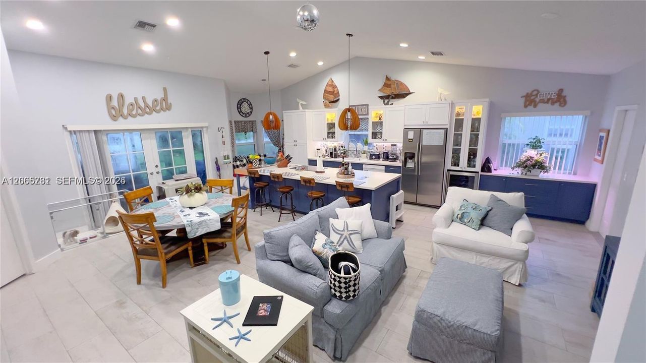 For Sale: $650,000 (3 beds, 2 baths, 1470 Square Feet)
