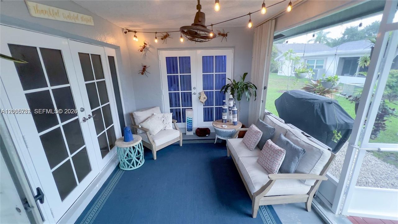 For Sale: $650,000 (3 beds, 2 baths, 1470 Square Feet)