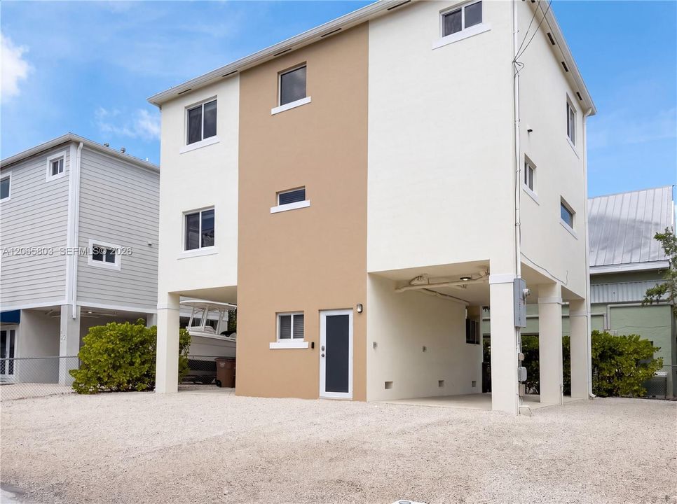 En Venta: $740,000 (3 camas, 2 baños, 1879 Pies cuadrados)