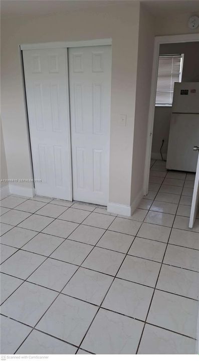 For Rent: $1,350 (1 beds, 1 baths, 400 Square Feet)