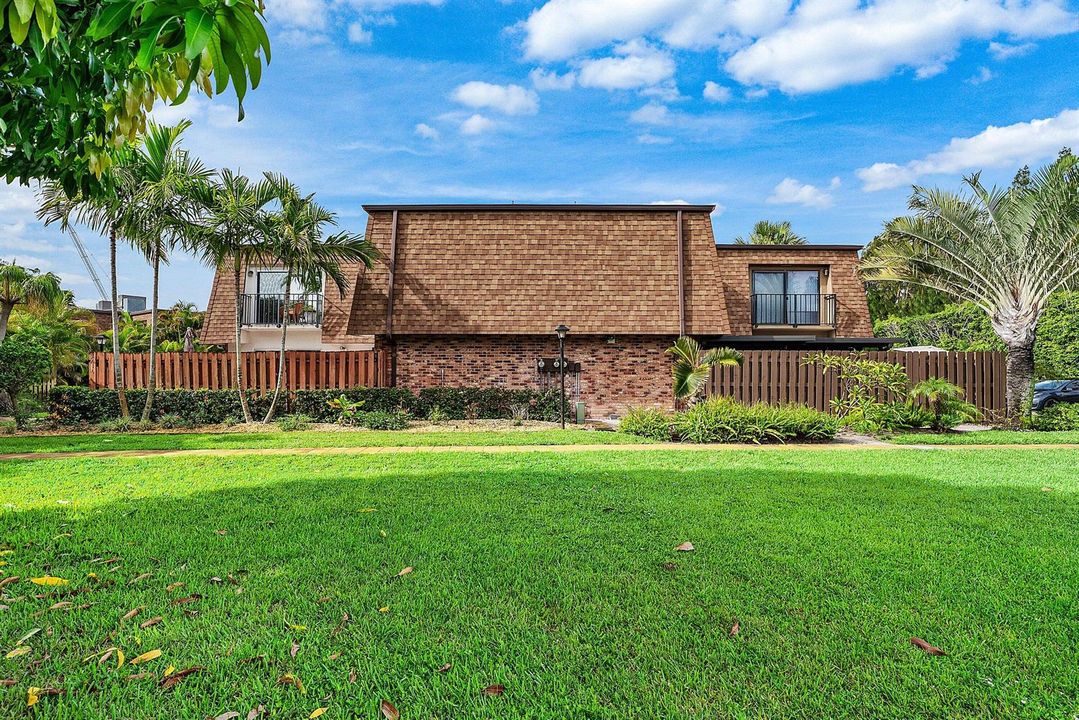 002-2616Southeast5thCircle-BoyntonBeach-