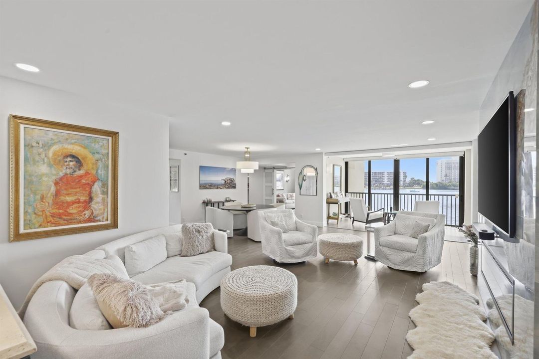 19800 Sandpointe Bay 201 - 9.jpg-SMALL