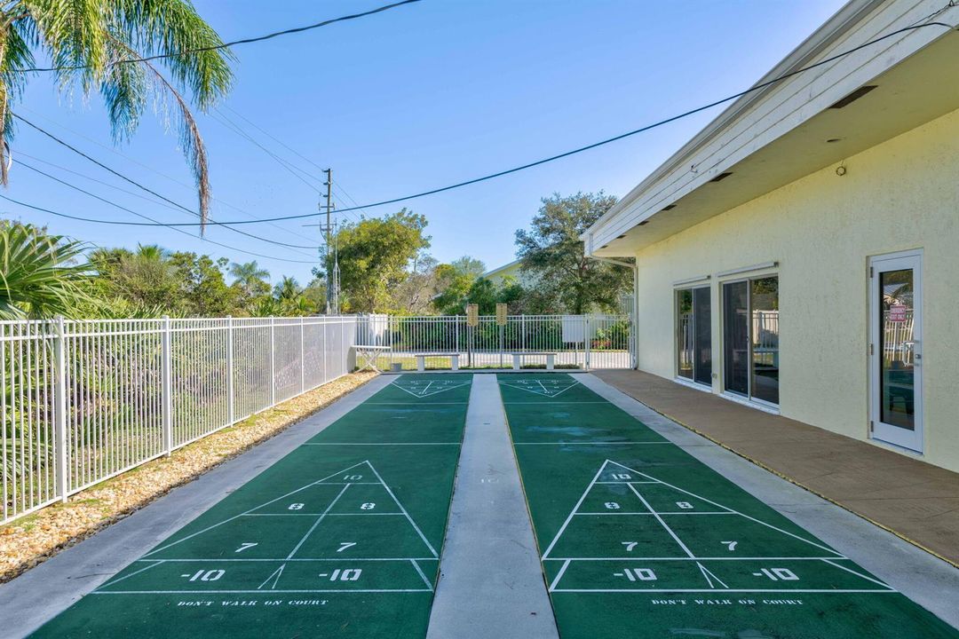 ShuffleBoard