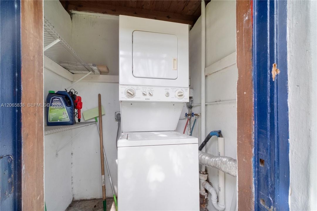 2895 separate laundry