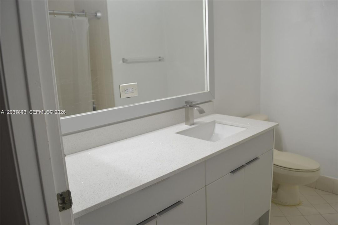 For Rent: $3,390 (3 beds, 2 baths, 1605 Square Feet)