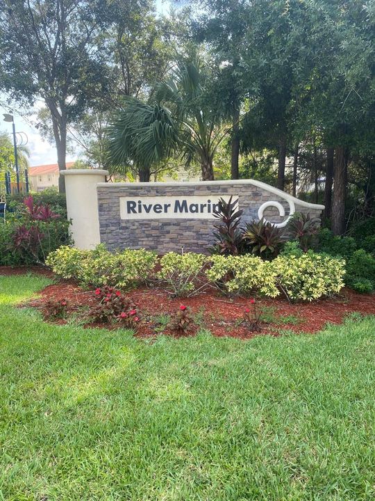 Entrance to River Marina