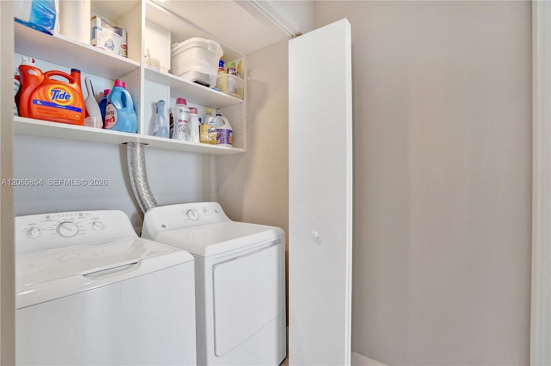 For Rent: $13,000 (4 beds, 4 baths, 2007 Square Feet)