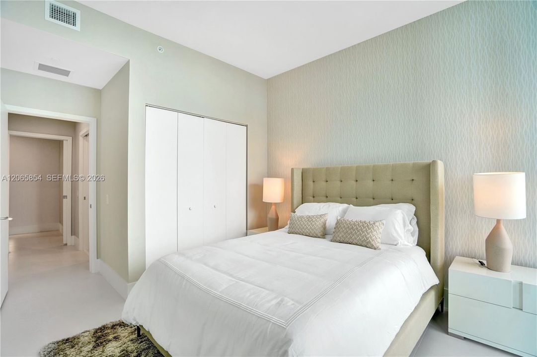 For Rent: $13,000 (4 beds, 4 baths, 2007 Square Feet)