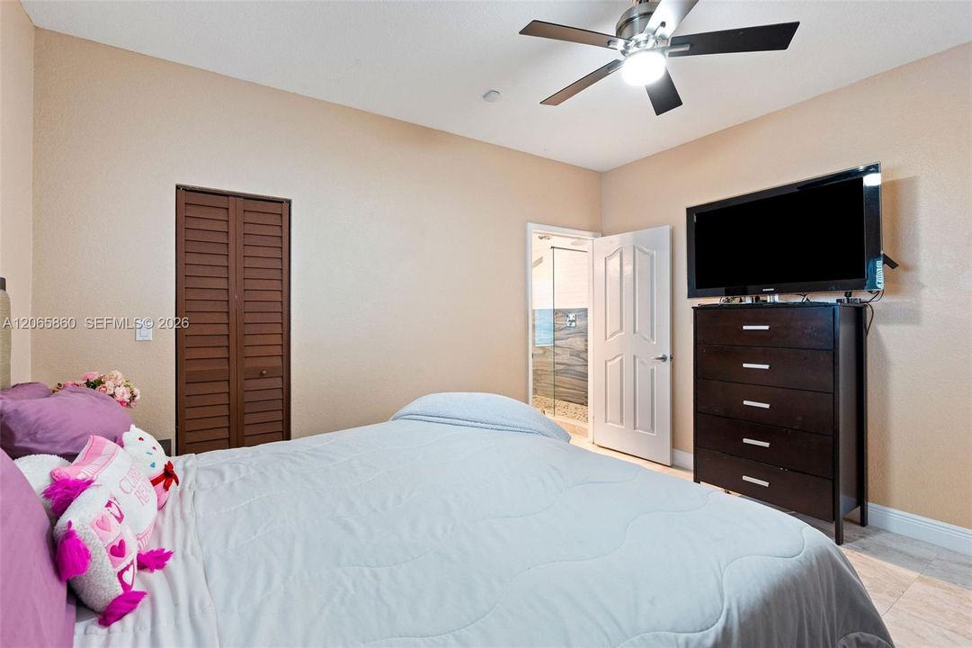 For Sale: $675,000 (3 beds, 2 baths, 1668 Square Feet)