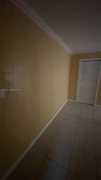 For Sale: $174,500 (2 beds, 1 baths, 1000 Square Feet)