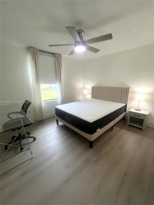 For Rent: $2,200 (3 beds, 2 baths, 1056 Square Feet)